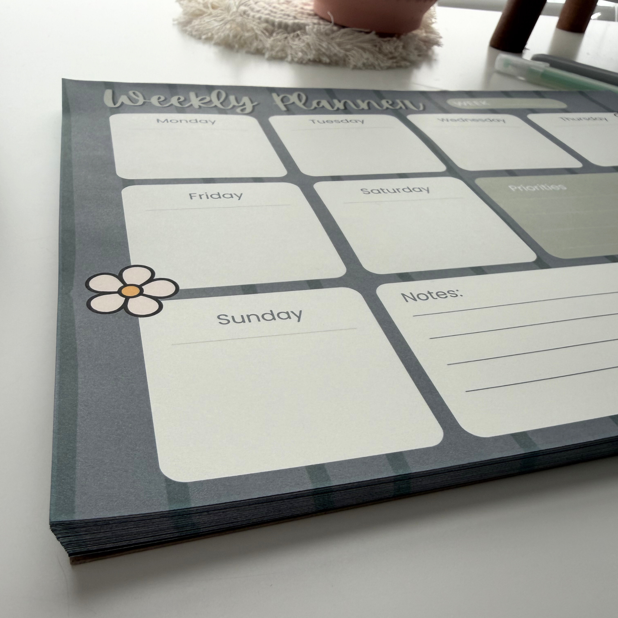 Cozy Duck Weekly Notepad